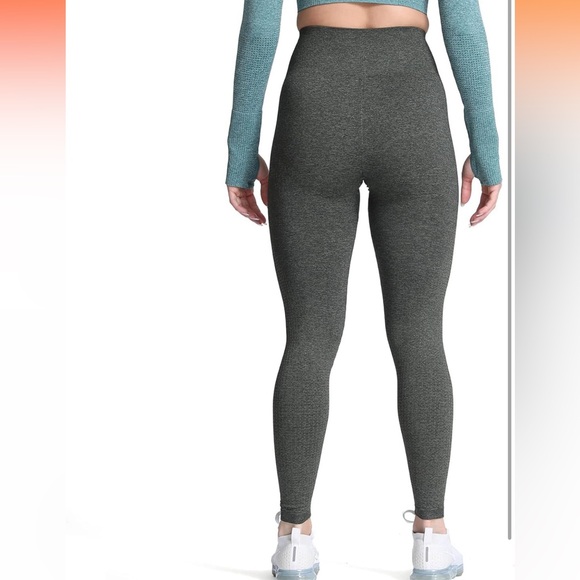 Aoxjox Women's High Waist Seamless Yoga Pants for a Flawless Workout - Picture 4 of 5